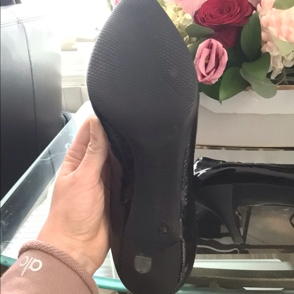 Prada leather heels - Picture 4 of 5